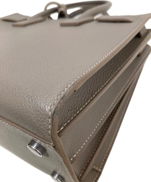 Saint Laurent Paris（サンローランパリ）Saint Laurent Paris (サンローランパリ) サックドジュール ベイビー 2WAYバッグ 421863 ベージュの古着・服飾アイテム