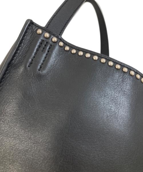J&M DAVIDSON（ジェイ＆エム デヴィッドソン）J&M DAVIDSON (ジェイ＆エム デヴィッドソン) BELLE MINI WITH STUDS BAG　ベレミニウィズスタッズバッグ ブラックの古着・服飾アイテム