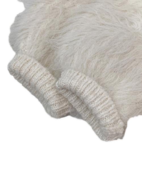 Andequal（アンドコール）andequal (アンドコール) unique button knit cardigan　ニットカーディガン A25AW009 ホワイト サイズ:SIZE Freeの古着・服飾アイテム