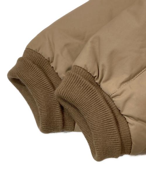 Eddie Bauer（エディーバウアー）Eddie Bauer (エディーバウアー) SKYLINER ダウンジャケット E942430 復刻モデル JAPAN EDITION  ベージュ サイズ:Mの古着・服飾アイテム