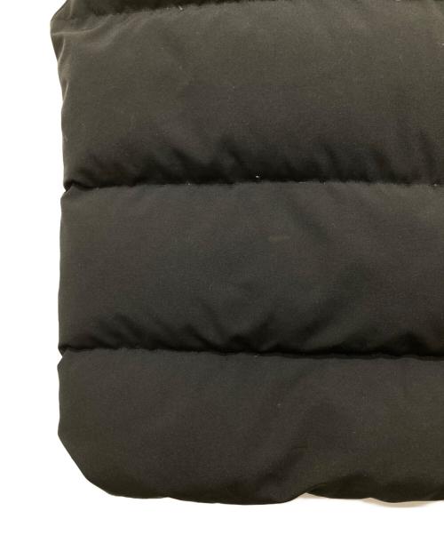 CANADA GOOSE（カナダグース）CANADA GOOSE (カナダグース) FREESTYLE ダウンベスト 	2830JM ブラック サイズ:Sの古着・服飾アイテム