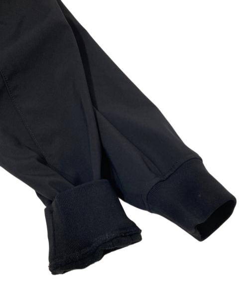 STONE ISLAND（ストーンアイランド）STONE ISLAND (ストーンアイランド) Soft Shell R Jacket 18AW 6915Q0522 ブラック サイズ:Mの古着・服飾アイテム