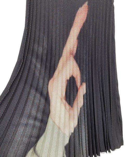 MM6 Maison Margiela（エムエムシックスメゾンマルジェラ）MM6 Maison Margiela (エムエムシックスメゾンマルジェラ) Printed Hand Pleated Skirt(プリントハンドプリーツスカート) S52MA0189 S76519 ブラック サイズ:40の古着・服飾アイテム