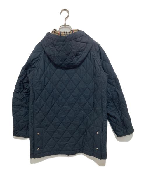 BURBERRY（バーバリー）BURBERRY (バーバリー) キルティングフーデッドコート　裏地ノバチェック　8017686 ブラック サイズ:Mの古着・服飾アイテム