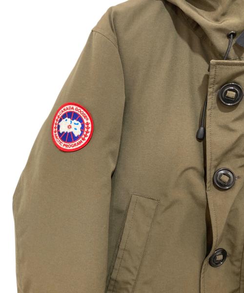 CANADA GOOSE（カナダグース）CANADA GOOSE (カナダグース) LABRADOR(ラブラドール) ダウンジャケット　7958JM オリーブ サイズ:Mの古着・服飾アイテム