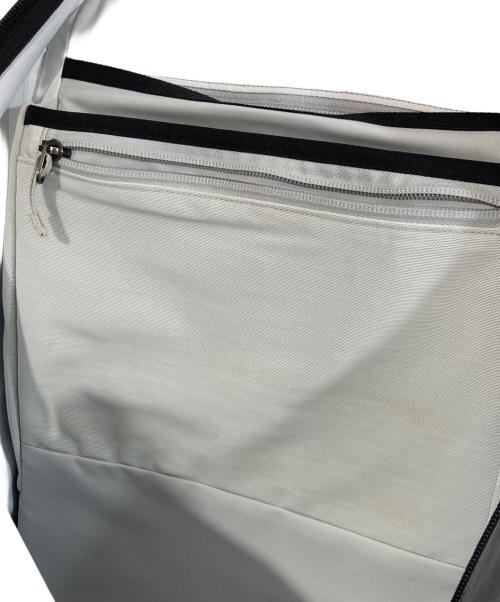 ARC'TERYX（アークテリクス）ARC'TERYX (アークテリクス) Granville 16 Backpack グランヴィルシックスティーンバックパック ブラックの古着・服飾アイテム