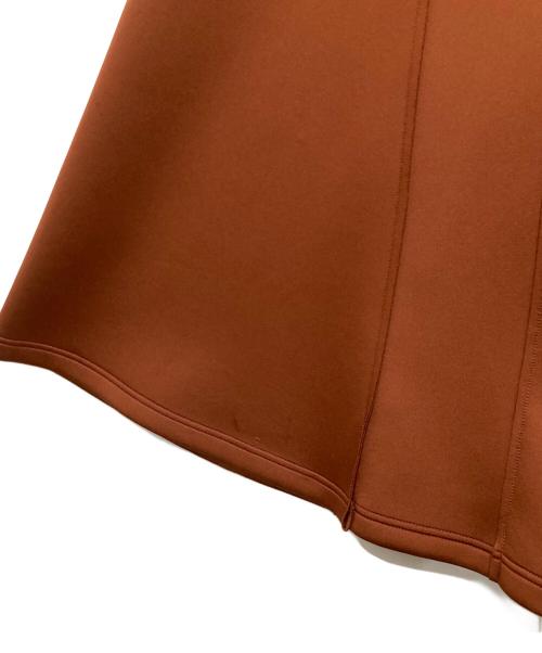 UN3D.（アンスリード）UN3D. (アンスリード) SLIDE CUT FLARE PT / スライドカットフレアパンツ　522340701501-01 オレンジ サイズ:36の古着・服飾アイテム