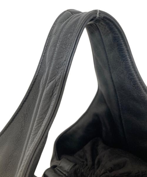 CHANEL（シャネル）CHANEL (シャネル) ココマークチョコバー巾着フリンジバッグ　A19981 ブラックの古着・服飾アイテム