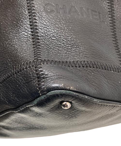 CHANEL（シャネル）CHANEL (シャネル) ココマークチョコバー巾着フリンジバッグ　A19981 ブラックの古着・服飾アイテム