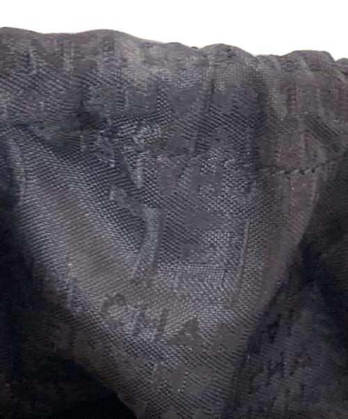 CHANEL（シャネル）CHANEL (シャネル) ココマークチョコバー巾着フリンジバッグ　A19981 ブラックの古着・服飾アイテム