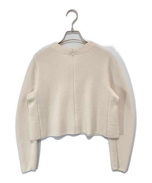 SHE TOKYO（シートーキョー）SHE TOKYO (シートーキョー) ニットブラウス　どんなスカートとも相性の良さを発揮する万能ニット アイボリーの古着・服飾アイテム
