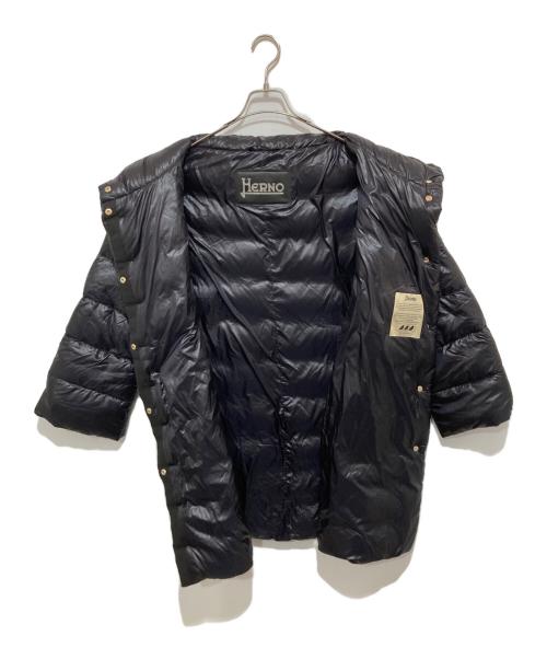 HERNO（ヘルノ）HERNO (ヘルノ) セミロング ダウンコート　PI0976D-12017-9300 ブラック サイズ:40の古着・服飾アイテム