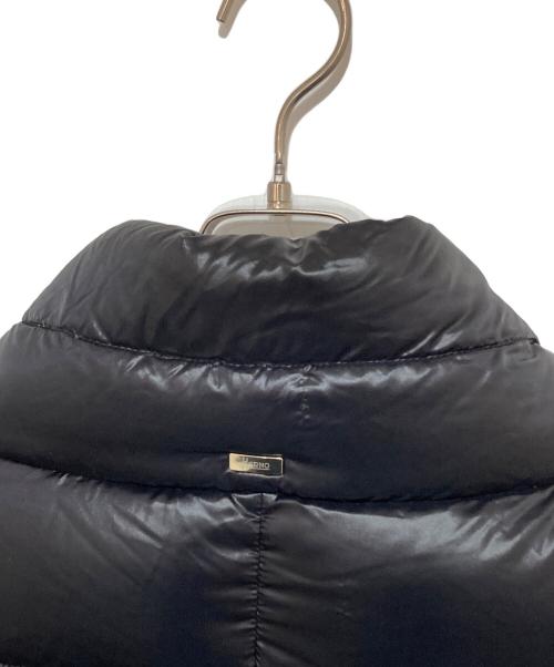 HERNO（ヘルノ）HERNO (ヘルノ) セミロング ダウンコート　PI0976D-12017-9300 ブラック サイズ:40の古着・服飾アイテム
