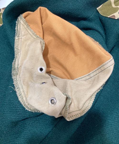 L.L.Bean（エルエルビーン）L.L.Bean (エルエルビーン) 迷彩柄フィールドコート　ハンティングジャケット　ダックハンターカモ　襟コーデュロイ　カモフラカバーオール オリーブ サイズ:無の古着・服飾アイテム