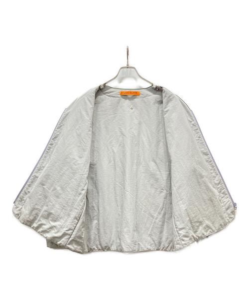 studio seven（スタジオセブン）STUDIO SEVEN (スタジオセブン) Padded Zip V-neck Coverall グレー サイズ:Mの古着・服飾アイテム
