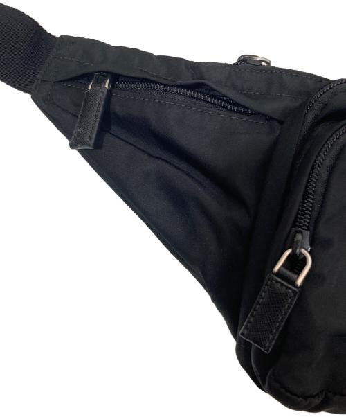 PRADA（プラダ）PRADA (プラダ) ナイロンウエストバッグ VA0056 ブラックの古着・服飾アイテム