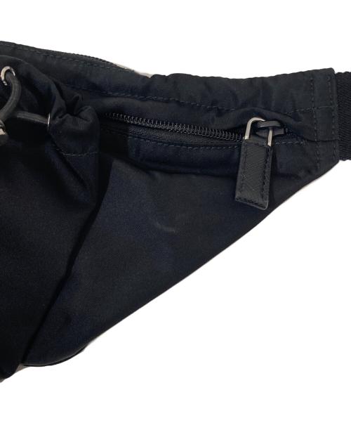 PRADA（プラダ）PRADA (プラダ) ナイロンウエストバッグ VA0056 ブラックの古着・服飾アイテム
