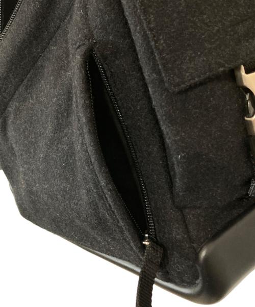 PRADA SPORTS（プラダスポーツ）PRADA SPORTS (プラダスポーツ) ウールスリングバッグ グレーの古着・服飾アイテム