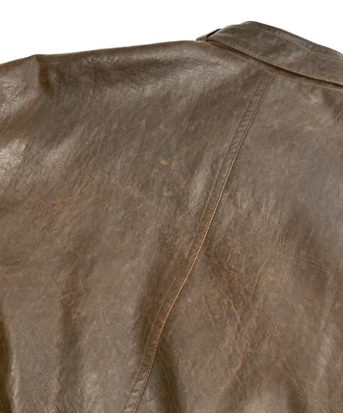 INSCRIRE（アンスクリア）INSCRIRE (アンスクリア) 24AW FAKE LEATHER THREE POCKET BLOUSON（フェイクレザー スリーポケットブルゾン）　I24AW-BZ71A ブラウン サイズ:2の古着・服飾アイテム