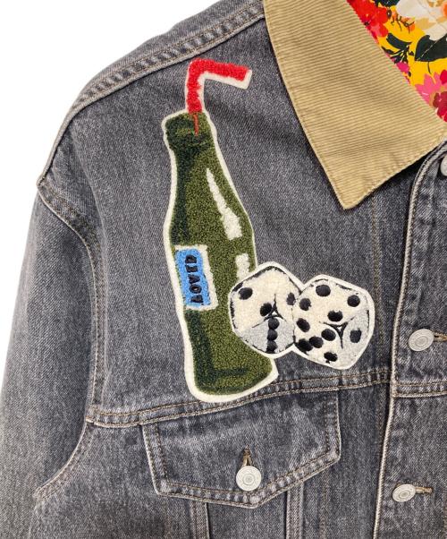 GUCCI（グッチ）GUCCI (グッチ) 18AW バックプリントワッペンデニムジャケット　525420 グレー サイズ:44の古着・服飾アイテム