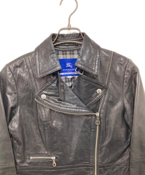 BURBERRY BLUE LABEL（バーバリーロンドンブルーレーベル）BURBERRY BLUE LABEL (バーバリーロンドンブルーレーベル) スカートドッキング ライダースジャケット　FRF38-636-09 ブラック サイズ:38の古着・服飾アイテム
