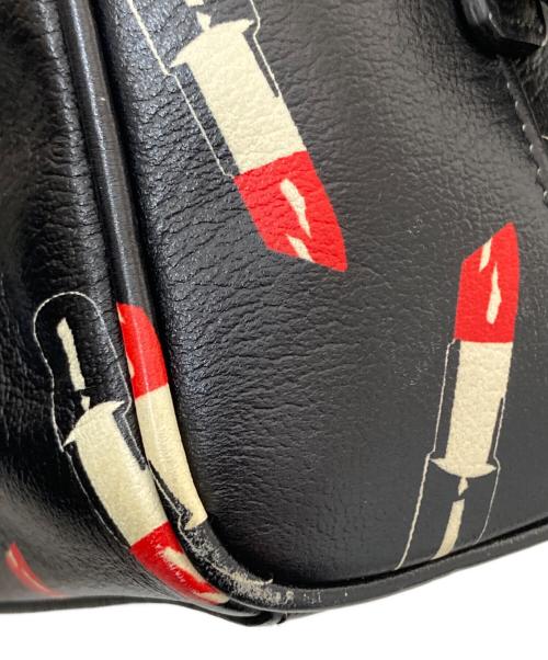 Saint Laurent Paris（サンローランパリ）Saint Laurent Paris (サンローランパリ) ベイビーダッフル リップスティックパターン 400422 ブラックの古着・服飾アイテム