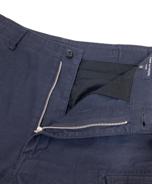 COMME des GARCONS HOMME（コムデギャルソン オム）COMME des GARCONS HOMME (コムデギャルソン オム) サイドラインカーゴパンツ　SIDE LINE CARGO PANTS　HJ-P021　AD2022 ネイビー サイズ:XSの古着・服飾アイテム