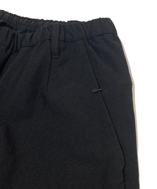 teatora（テアトラ）TEATORA (テアトラ) WALLET PANTS OFFICE GC　ナイロンパンツ　TT-0040F-GC ブラック サイズ:4の古着・服飾アイテム