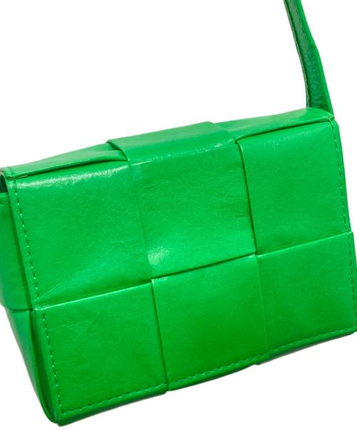 BOTTEGA VENETA（ボッテガベネタ）BOTTEGA VENETA (ボッテガベネタ) キャンディー カセット ミニショルダーバッグ 667048 グリーンの古着・服飾アイテム