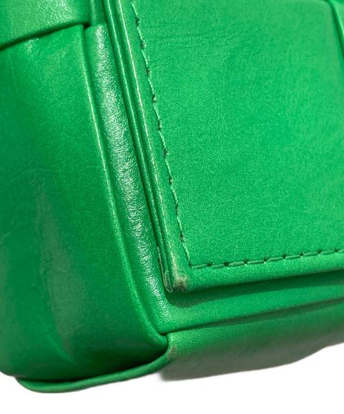 BOTTEGA VENETA（ボッテガベネタ）BOTTEGA VENETA (ボッテガベネタ) キャンディー カセット ミニショルダーバッグ 667048 グリーンの古着・服飾アイテム