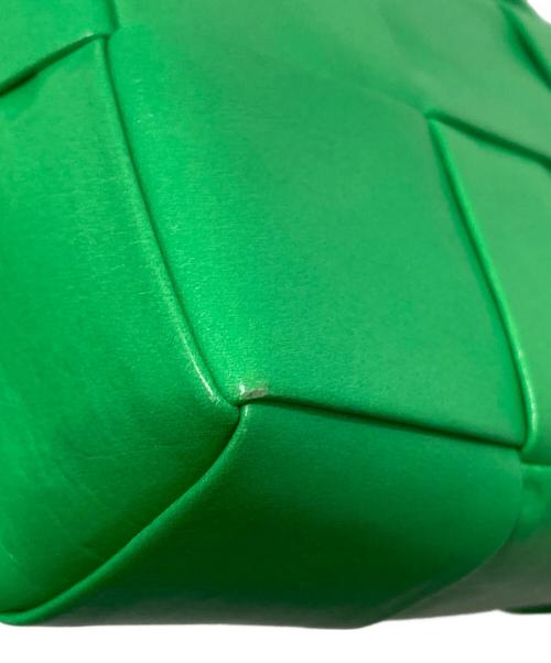 BOTTEGA VENETA（ボッテガベネタ）BOTTEGA VENETA (ボッテガベネタ) キャンディー カセット ミニショルダーバッグ 667048 グリーンの古着・服飾アイテム