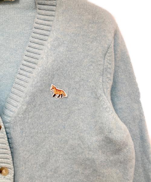 maison kitsune（メゾンキツネ）maison kitsune (メゾンキツネ) ワッペンロゴニットカーディガン　HW00513KT1006 スカイブルー サイズ:Sの古着・服飾アイテム