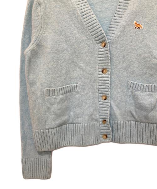 maison kitsune（メゾンキツネ）maison kitsune (メゾンキツネ) ワッペンロゴニットカーディガン　HW00513KT1006 スカイブルー サイズ:Sの古着・服飾アイテム