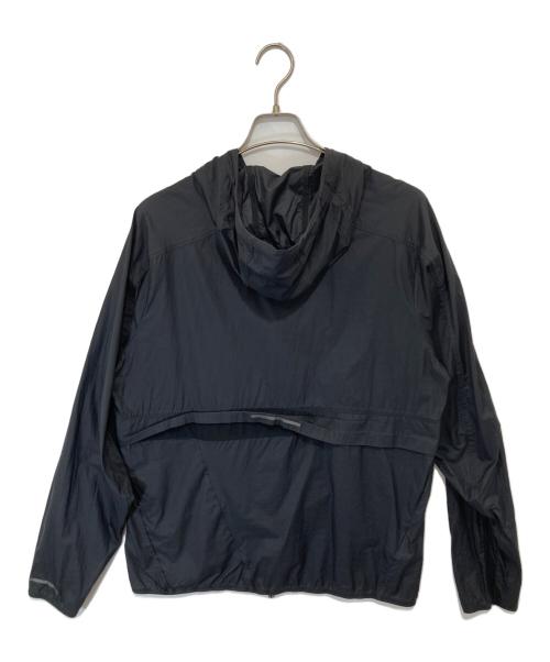 NIKE（ナイキ）NIKE (ナイキ) RUNNING JACKET 	FN3971-010 ブラック サイズ:Mの古着・服飾アイテム