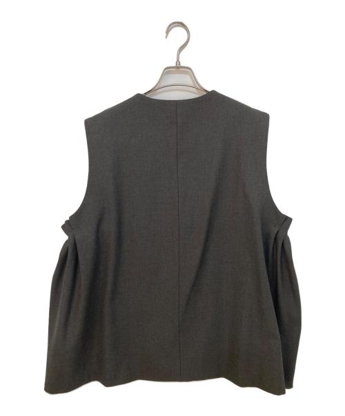 #Newans（ハッシュニュアンス）#Newans (ハッシュニュアンス) サイドギャザージレ / ベスト　VRNECW0412　亀恭子コラボ グレー サイズ:1の古着・服飾アイテム