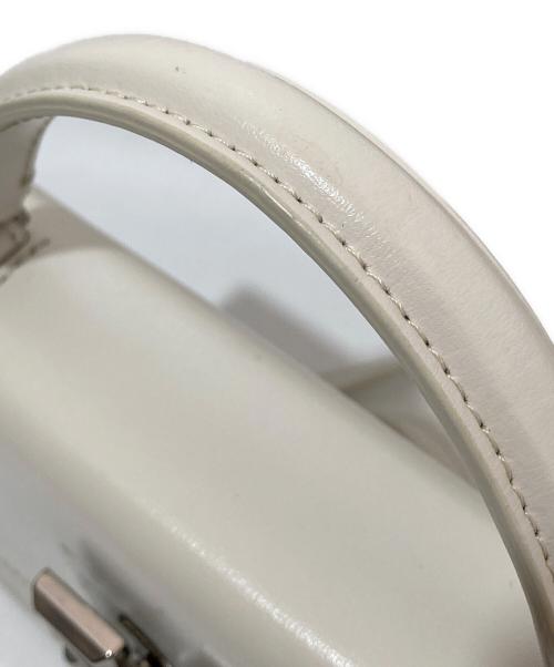 OFFWHITE（オフホワイト）OFFWHITE (オフホワイト) Jitney  ターンロック ショルダーバッグ　ペイント　アート ホワイトの古着・服飾アイテム