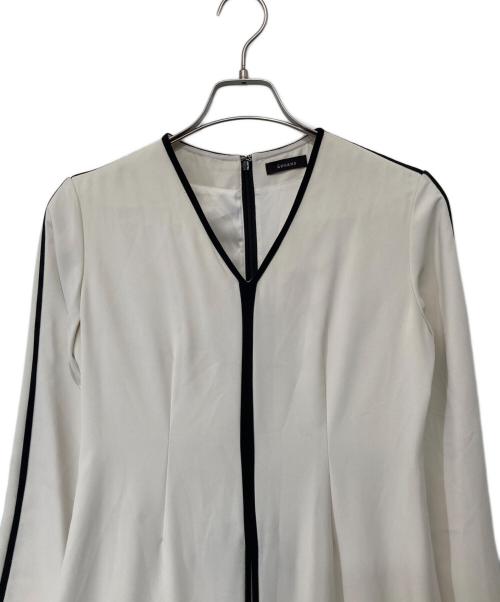 anuans（アニュアンス）anuans (アニュアンス) BI-COLOR PIPING ONE PIECE 1523530473-0 ホワイト サイズ:SIZE Freeの古着・服飾アイテム