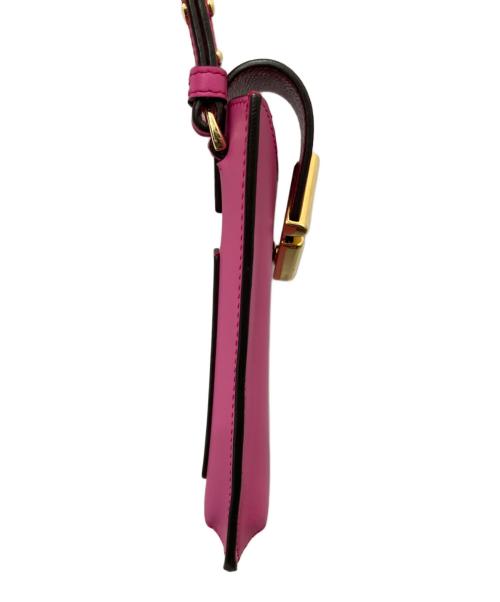 FENDI（フェンディ）FENDI (フェンディ) FFダイヤモンド フォンポーチ　7AS188 ALWAショルダーバッグ　7AS188 ALWA ショッキングピンクの古着・服飾アイテム