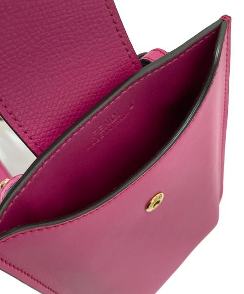 FENDI（フェンディ）FENDI (フェンディ) FFダイヤモンド フォンポーチ　7AS188 ALWAショルダーバッグ　7AS188 ALWA ショッキングピンクの古着・服飾アイテム