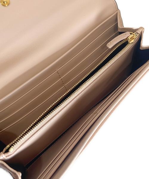 FENDI（フェンディ）FENDI (フェンディ) カーフレザーコンチネンタル ウォレット　8M0251 ADP6 ピンクの古着・服飾アイテム