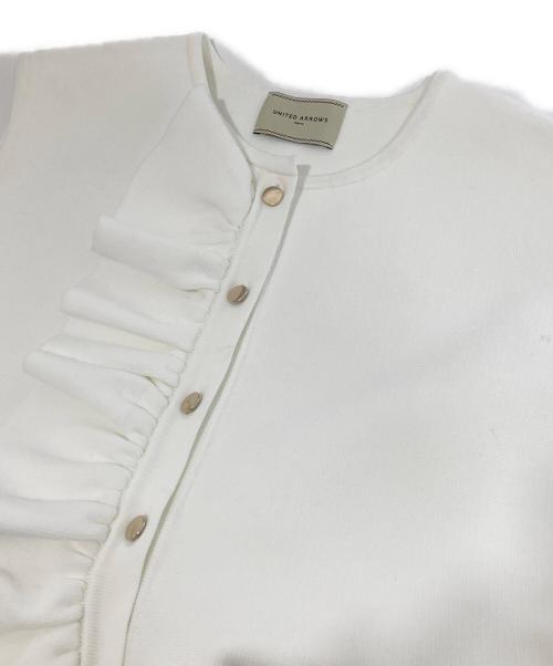 UNITED ARROWS（ユナイテッドアローズ）UNITED ARROWS (ユナイテッドアローズ) P フリル ニットベスト　1518-106-1575 ホワイト サイズ:記載なしの古着・服飾アイテム