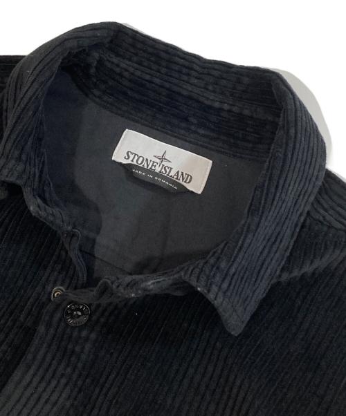 STONE ISLAND（ストーンアイランド）STONE ISLAND (ストーンアイランド) 23AW Corduroy Overshirt（コーデュロイ オーバーシャツ）　791511311 V0029 ブラック サイズ:Mの古着・服飾アイテム
