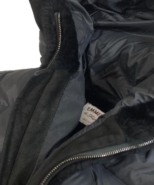 EMMETI（エンメティ）EMMETI (エンメティ) GART ニットスリーブ ムートン ダウンジャケット ブラック サイズ:50の古着・服飾アイテム