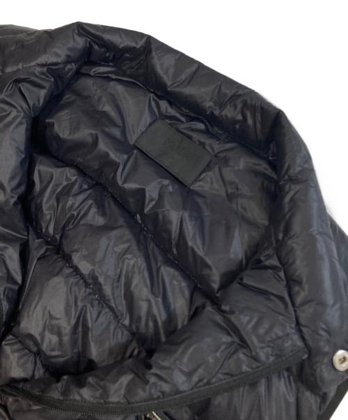 PRADA（プラダ）PRADA (プラダ) Triangle Logo Plate Down Vest　ダウンベスト　三角プレート　SGA482 R151 ARO ネイビー サイズ:52の古着・服飾アイテム