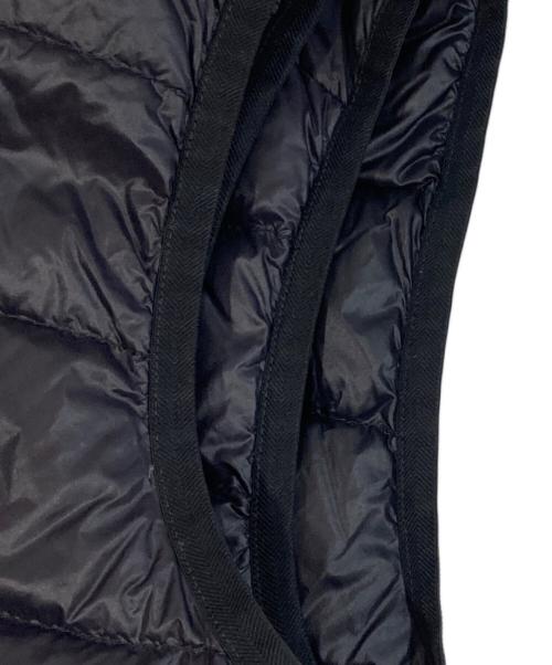 PRADA（プラダ）PRADA (プラダ) Triangle Logo Plate Down Vest　ダウンベスト　三角プレート　SGA482 R151 ARO ネイビー サイズ:52の古着・服飾アイテム