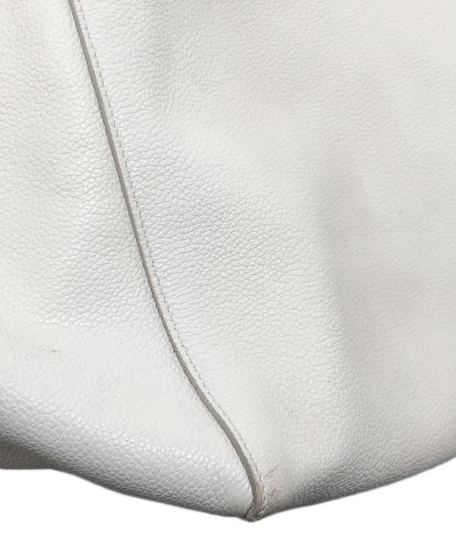 CELINE（セリーヌ）CELINE (セリーヌ) カバファントム スモールレザートートバッグ　Leather tote bag ホワイトの古着・服飾アイテム