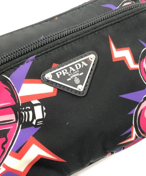 PRADA（プラダ）PRADA (プラダ) UNIVERSAL STUDIOS (ユニバーサル・スタジオ) フランケンシュタイン　コラボ ナイロンウエストバッグ　2VL977 ブラック×ピンクの古着・服飾アイテム