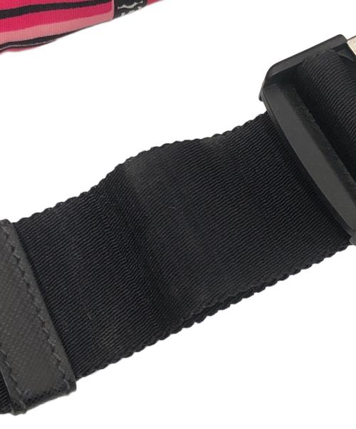 PRADA（プラダ）PRADA (プラダ) UNIVERSAL STUDIOS (ユニバーサル・スタジオ) フランケンシュタイン　コラボ ナイロンウエストバッグ　2VL977 ブラック×ピンクの古着・服飾アイテム