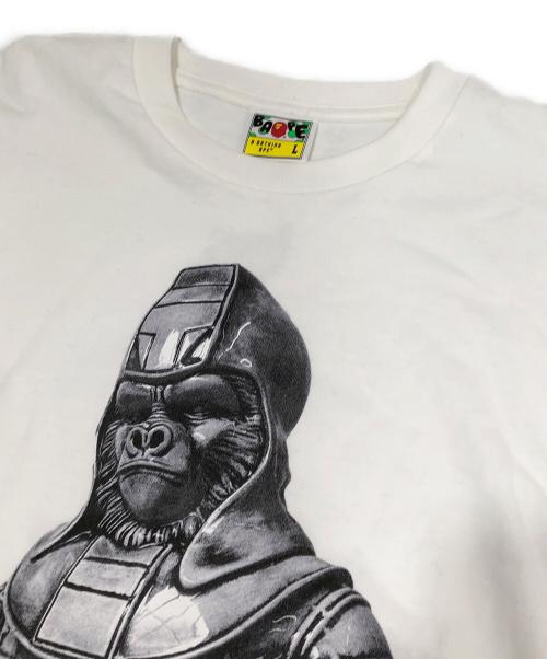 A BATHING APE（アベイシングエイプ）A BATHING APE (アベイシングエイプ) NEIGHBORHOOD (ネイバーフッド) BAPE GALLERY NEIGHBORHOOD TEE（べイプギャラリーネイバーフッドTシャツ） ホワイト サイズ:Lの古着・服飾アイテム