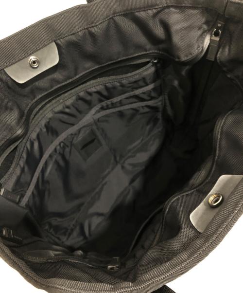 MONOLITH（モノリス）MONOLITH (モノリス) TOTE PRO M　トートプロエム ブラックの古着・服飾アイテム